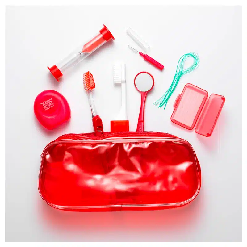 Set Higiene Ortodoncia Essentials – 8 Piezas | Plack - Imagen 3